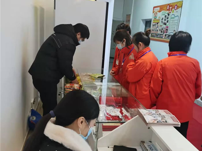 四川中青旅綿陽分社、綿陽市中旅假日旅行社、綿陽自來文化傳播有限公司24H自助售貨服務(wù)盛大開業(yè)